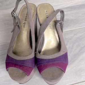 New never worn - Madden girl platforms size 5.5